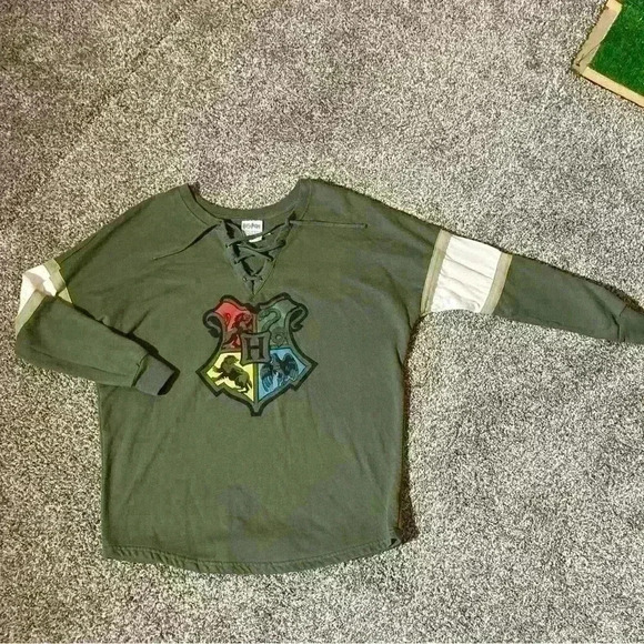 harry potter Sweaters - Hogwarts Womens Shirt Long Sleeve Lace Up Size S Green Harry Potter